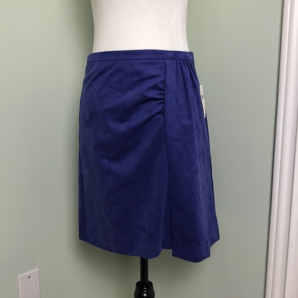 ❤️ 4 ❤️ NWT Anthro Skirt Ruched Asymmetrical Slit Faux Suede